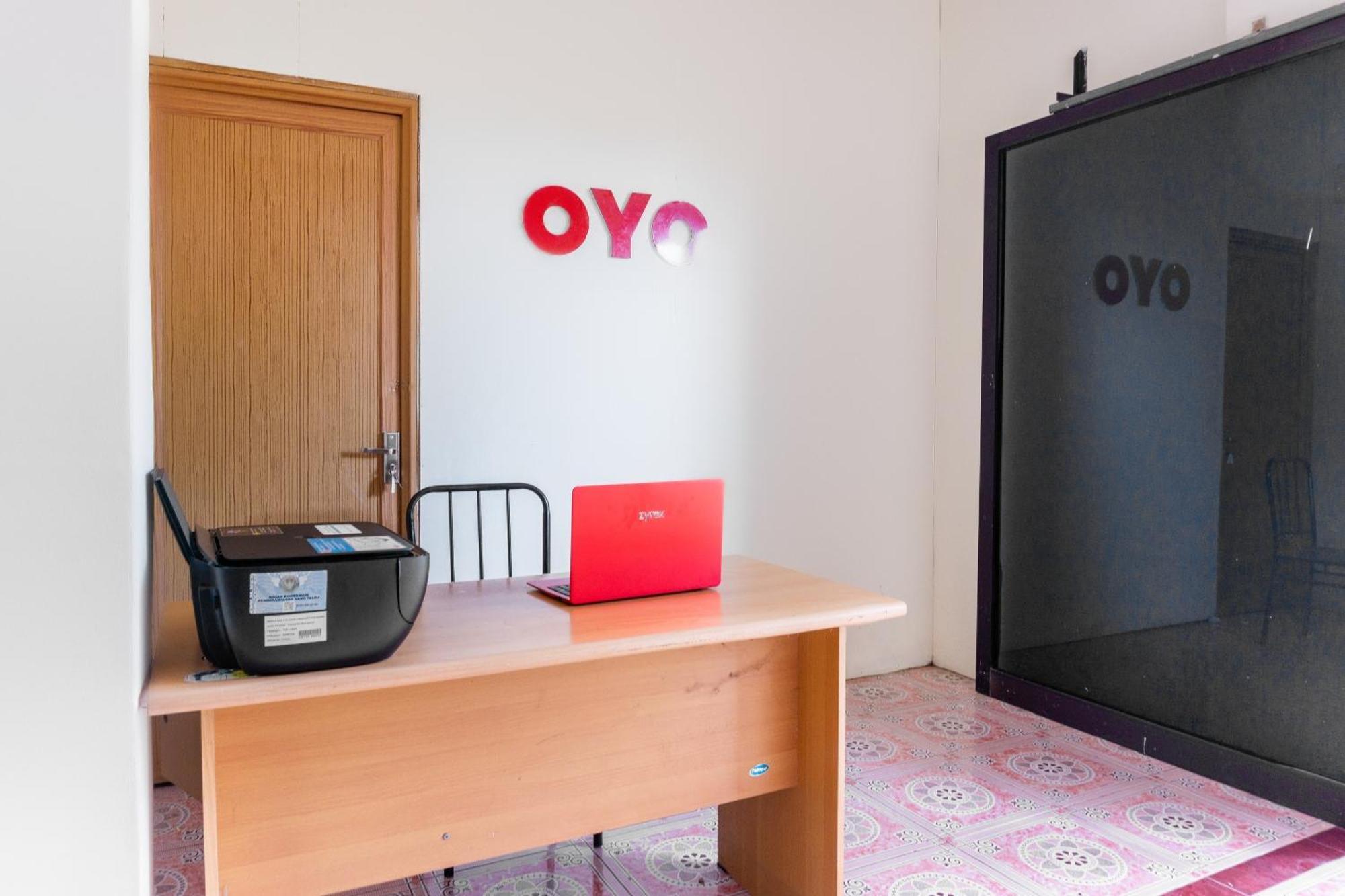 Oyo3095塞玛拉普拉家庭旅馆 马卡萨 外观 照片