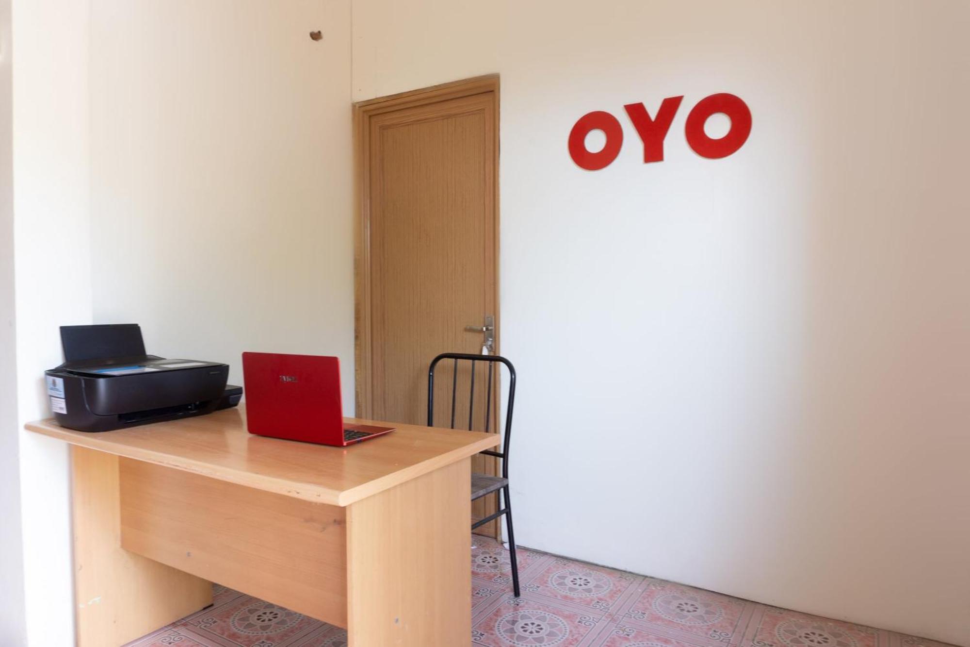 Oyo3095塞玛拉普拉家庭旅馆 马卡萨 外观 照片